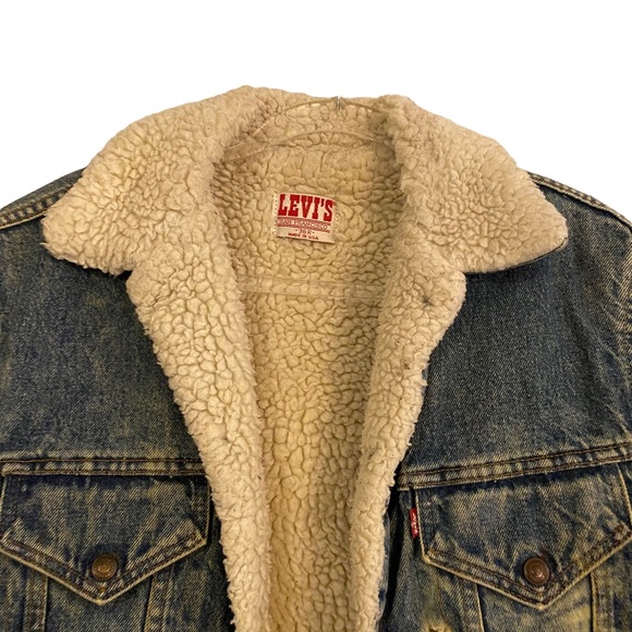 Vintage Levi’s 70s denim distressed Sherpa trucker jacket - Picture 2 of 14